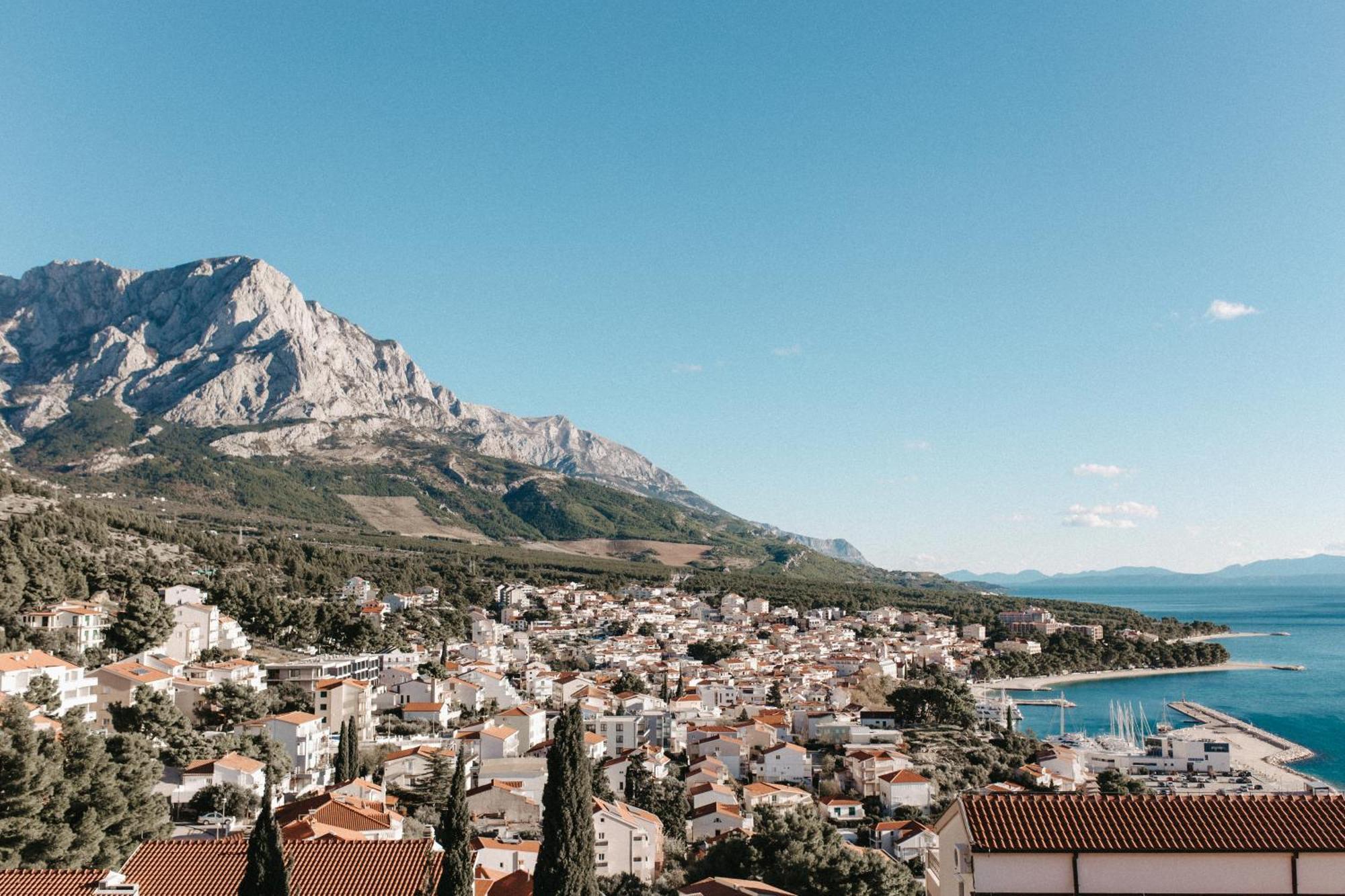 Apartment Tina Baška Voda Dış mekan fotoğraf